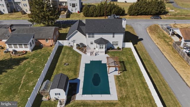 199 PRIMROSE DR, Martinsburg, WV 25404