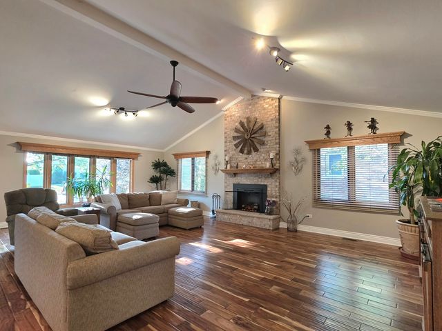 16519 Haven Avenue, Orland Hills, IL 60487