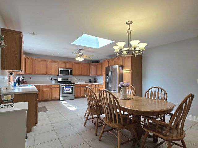 16519 Haven Avenue, Orland Hills, IL 60487