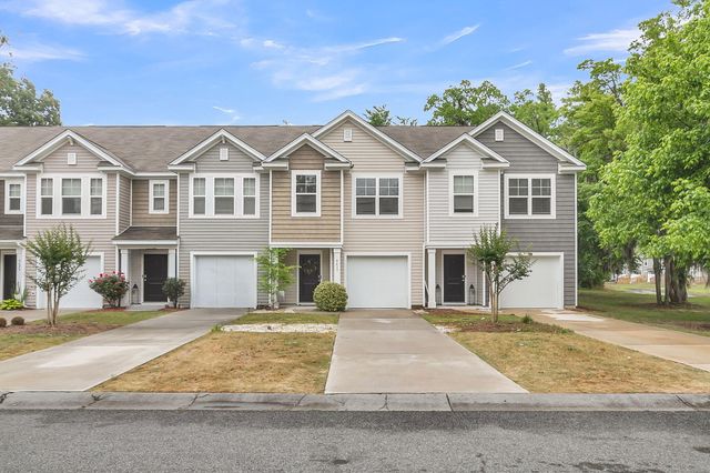 4613 Palm View Circle, North Charleston, SC 29418