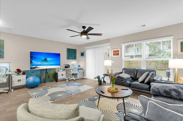 4613 Palm View Circle, North Charleston, SC 29418