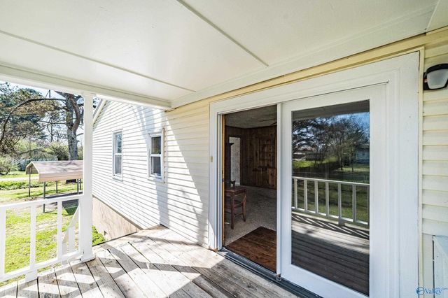 172 T E Mckinney Circle, Owens Cross Roads, AL 35763