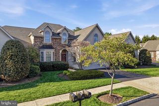 275 COUNTRY CLUB DR, Telford, PA 18969