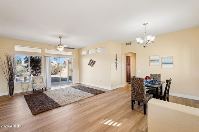 14520 W LAS BRIZAS Lane, Sun City West, AZ 85375