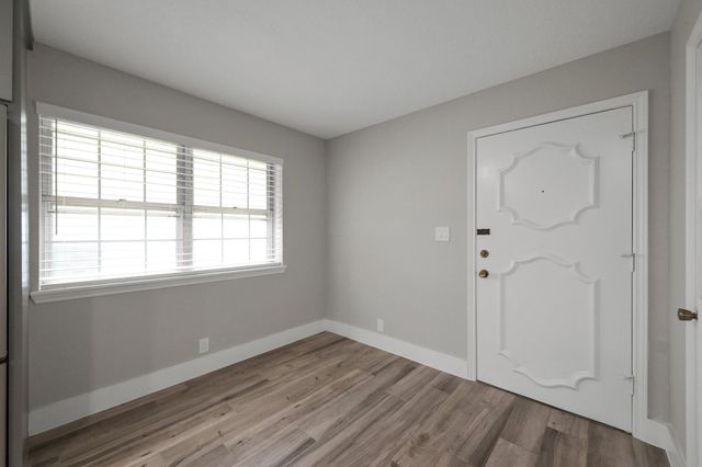 117 Broken Bough Lane, Conroe, TX 77304