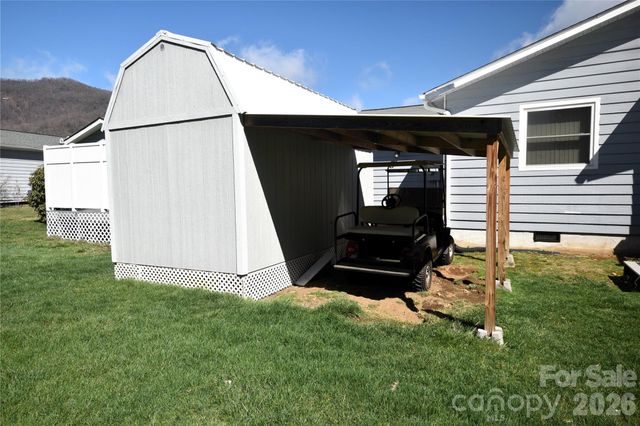 148 Market Street, Maggie Valley, NC 28751