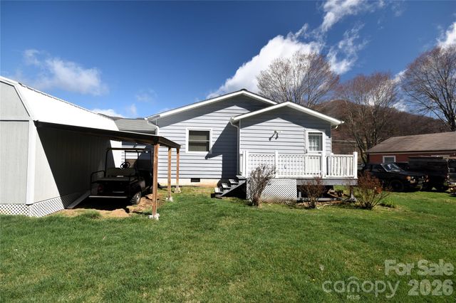 148 Market Street, Maggie Valley, NC 28751