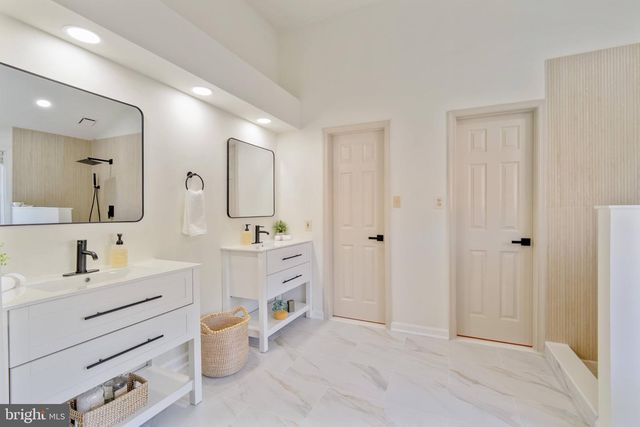 12300 TURLEY DR, North Potomac, MD 20878