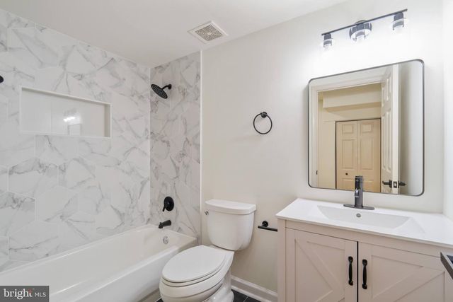 12300 TURLEY DR, North Potomac, MD 20878