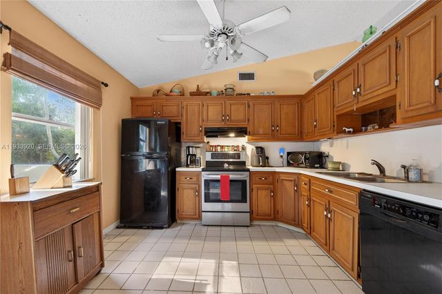 13228 N 158th St N, Jupiter, FL 33478