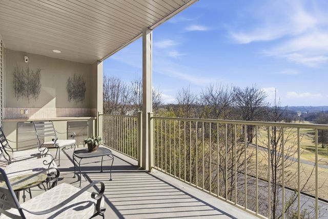 201 Golfview Drive 3-2, Branson, MO 65616