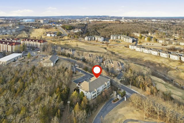 201 Golfview Drive 3-2, Branson, MO 65616