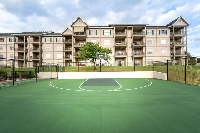 201 Golfview Drive 3-2, Branson, MO 65616