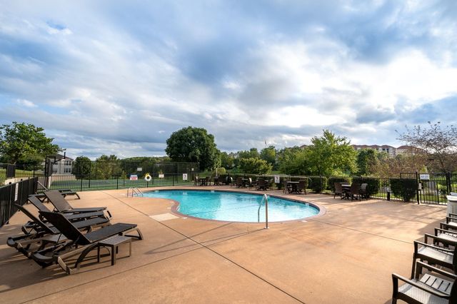 201 Golfview Drive 3-2, Branson, MO 65616