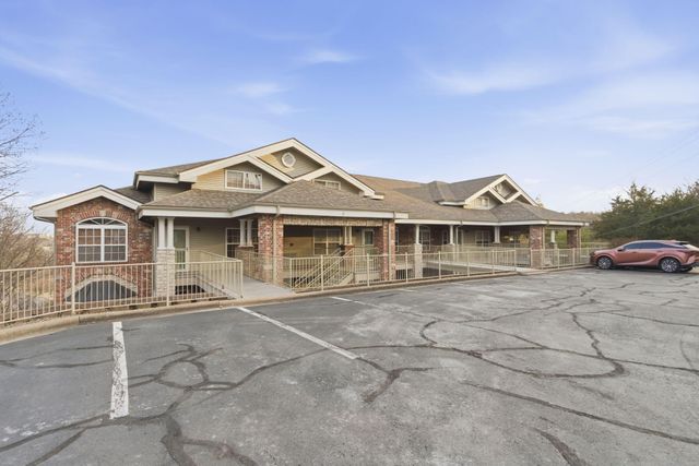 201 Golfview Drive 3-2, Branson, MO 65616