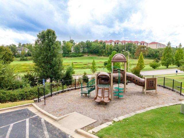 201 Golfview Drive 3-2, Branson, MO 65616