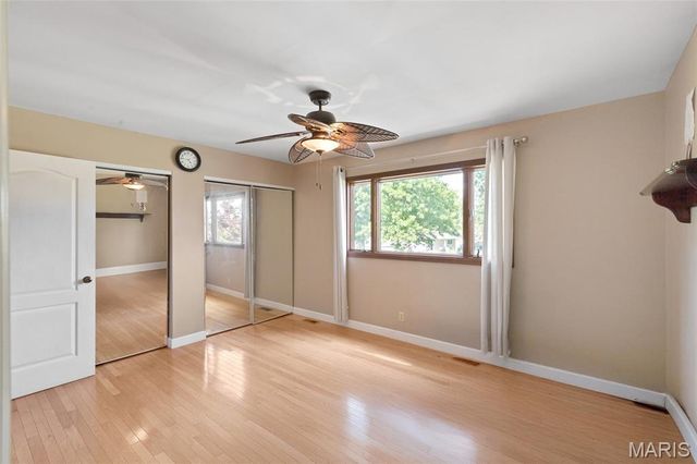 5812 Birch Hollow Drive, St Louis, MO 63129