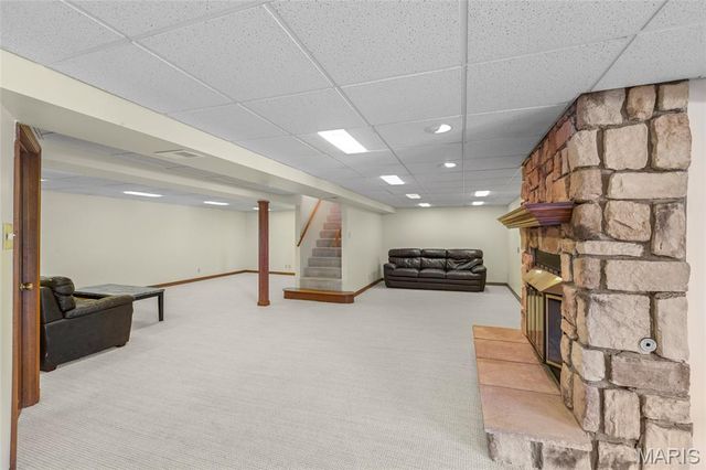 5812 Birch Hollow Drive, St Louis, MO 63129