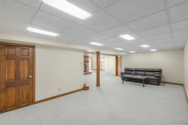 5812 Birch Hollow Drive, St Louis, MO 63129