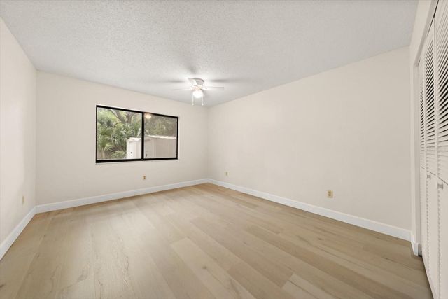 3408 CULLENDALE DRIVE, Tampa, FL 33618