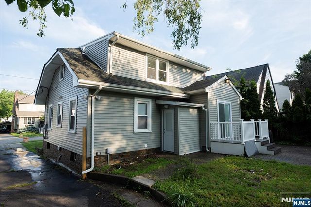 35 3rd Avenue, Little Falls, NJ 07424