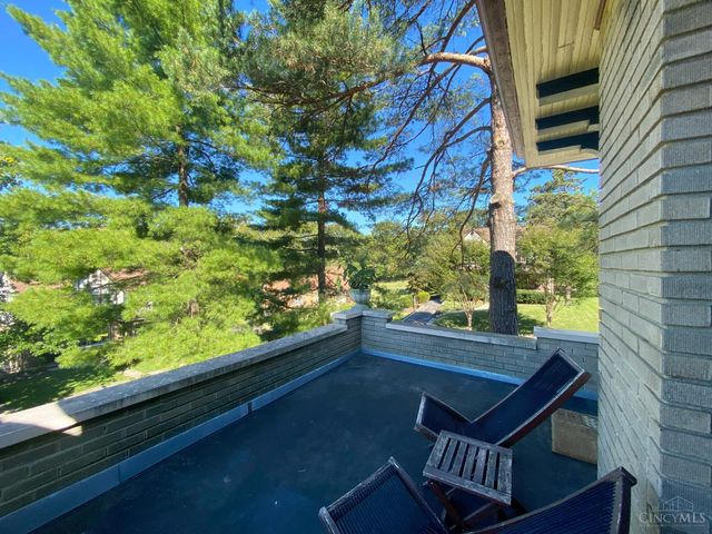4411 Schulte Drive, Cincinnati, OH 45205