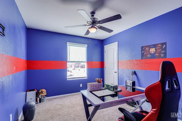 10000 Fitchburg Drive, Bakersfield, CA 93313