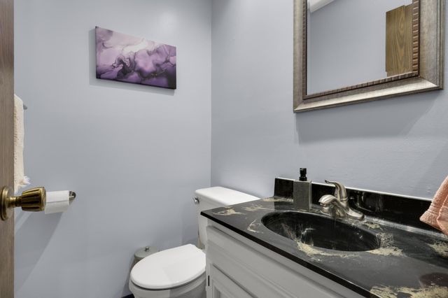 2201 Stroden Circle, Golden Valley, MN 55427