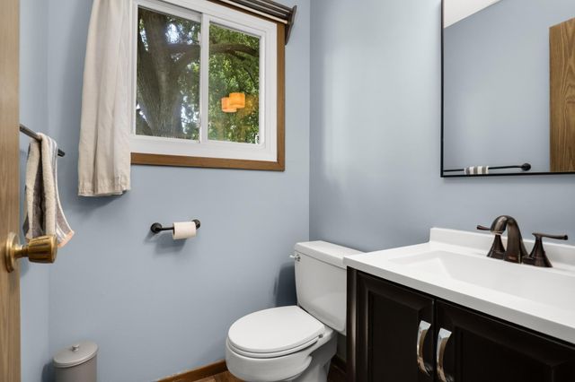 2201 Stroden Circle, Golden Valley, MN 55427