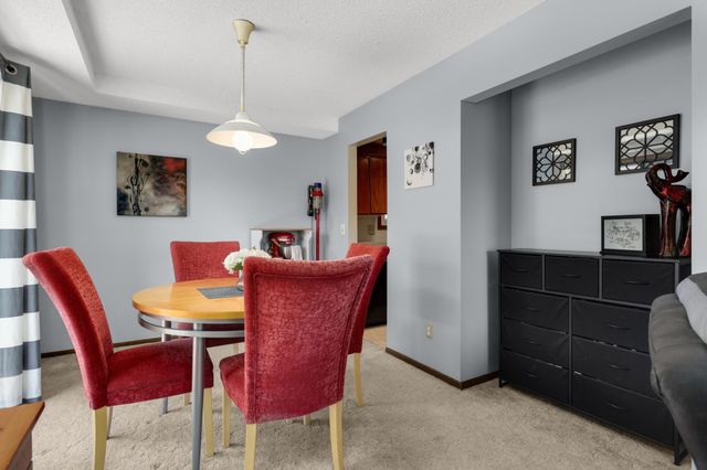 2201 Stroden Circle, Golden Valley, MN 55427