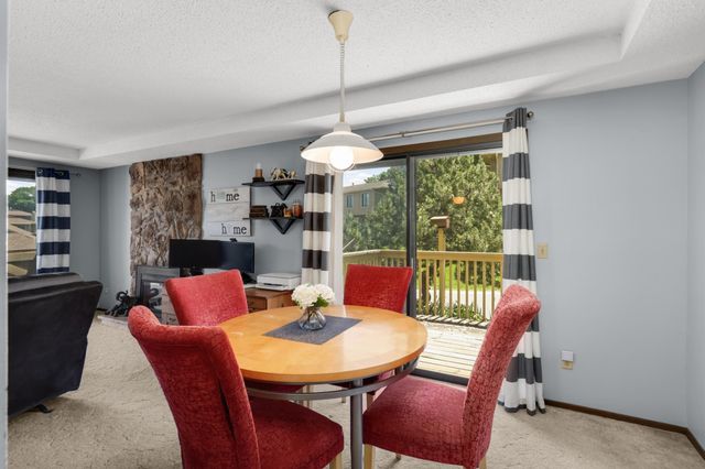 2201 Stroden Circle, Golden Valley, MN 55427