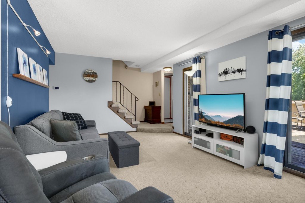 2201 Stroden Circle, Golden Valley, MN 55427 — photo 3