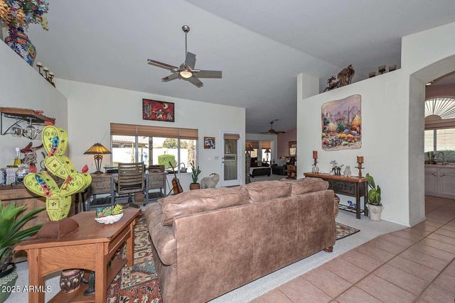 9060 W TARO Lane, Peoria, AZ 85382