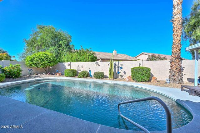 9060 W TARO Lane, Peoria, AZ 85382