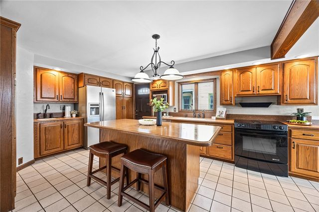 1819 Rochester Street, Lima, NY 14485