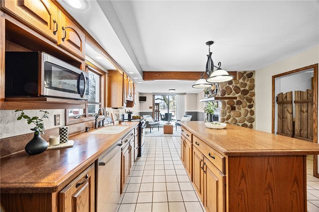 1819 Rochester Street, Lima, NY 14485