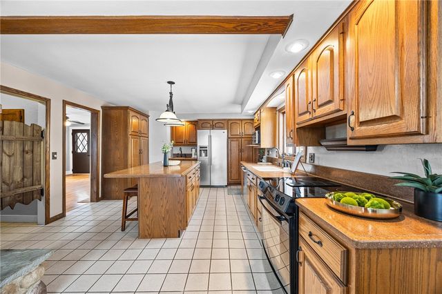 1819 Rochester Street, Lima, NY 14485