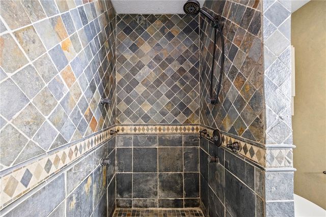 1819 Rochester Street, Lima, NY 14485