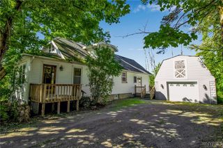 2150 Derby Road, Eden, NY 14057