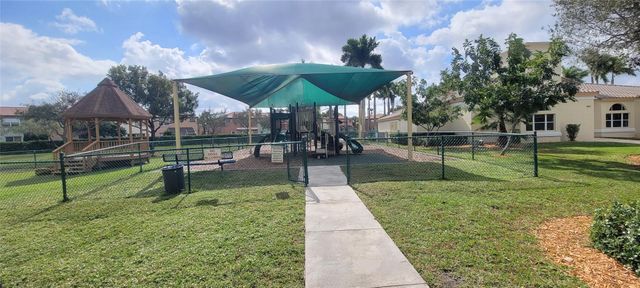 728 NW 156TH Avenue, Pembroke Pines, FL 33028