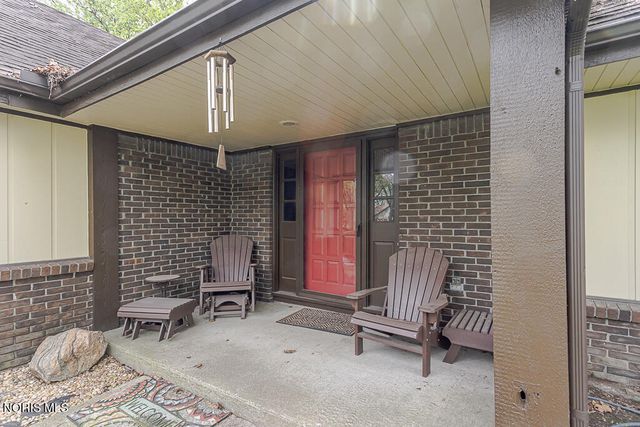 2352 Winterset Drive, Toledo, OH 43614