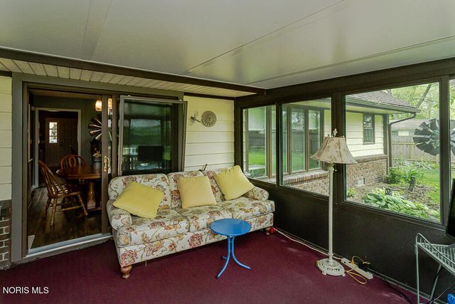 2352 Winterset Drive, Toledo, OH 43614