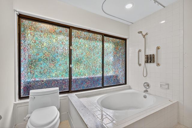 17145 Bay Street, Jupiter, FL 33477