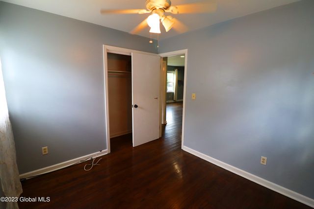 66 Cordell Road, Colonie, NY 12304