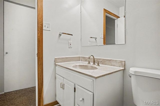 7430 Sir Lords Lane, Hazelwood, MO 63042