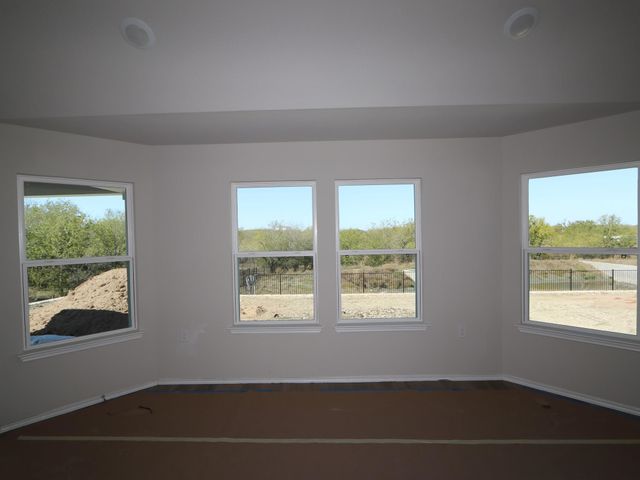 9208 Furman DR, Austin, TX 78747