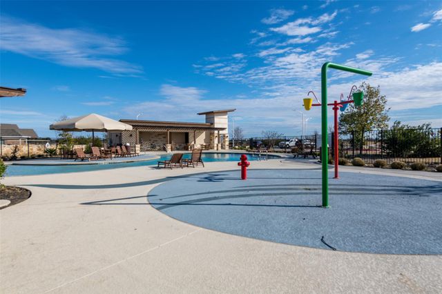 605 Palmilla ST, Leander, TX 78641