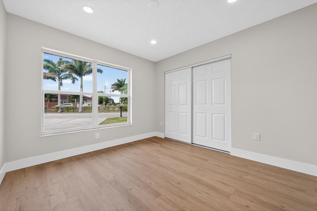 603 SW 10th Street, Belle Glade, FL 33430