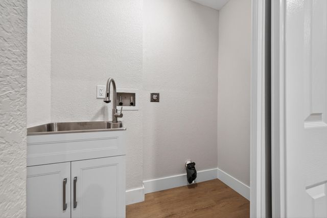 603 SW 10th Street, Belle Glade, FL 33430