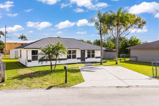 603 SW 10th Street, Belle Glade, FL 33430